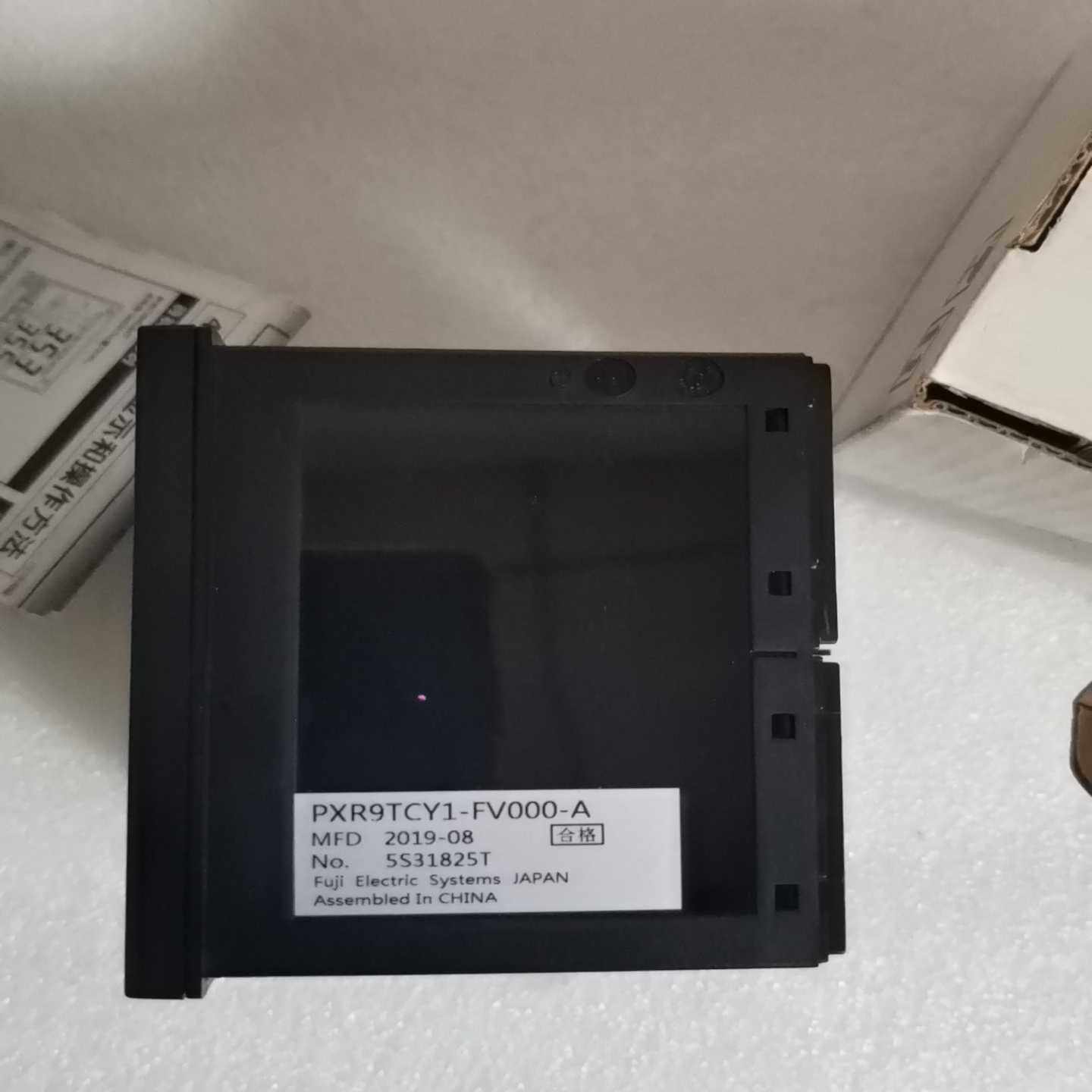 富士温控表PXR9TCY1-FV000-A  96*~询价