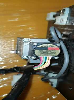 询价~PK523PA-R2GL东方步进电机带底板和私丝杆，底板13