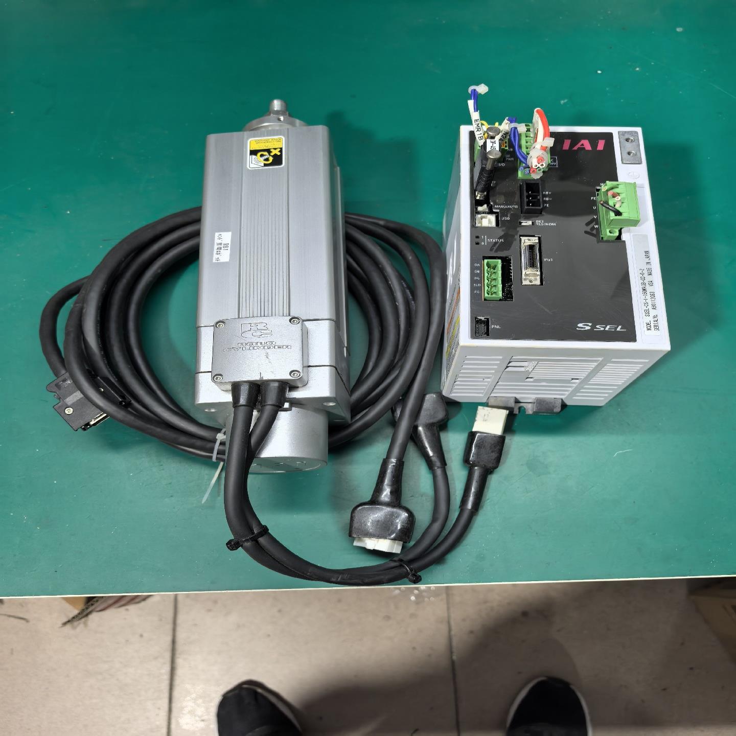 【议价】9成新IAI电缸一套SSEL-CS-1-150WAIB-CC