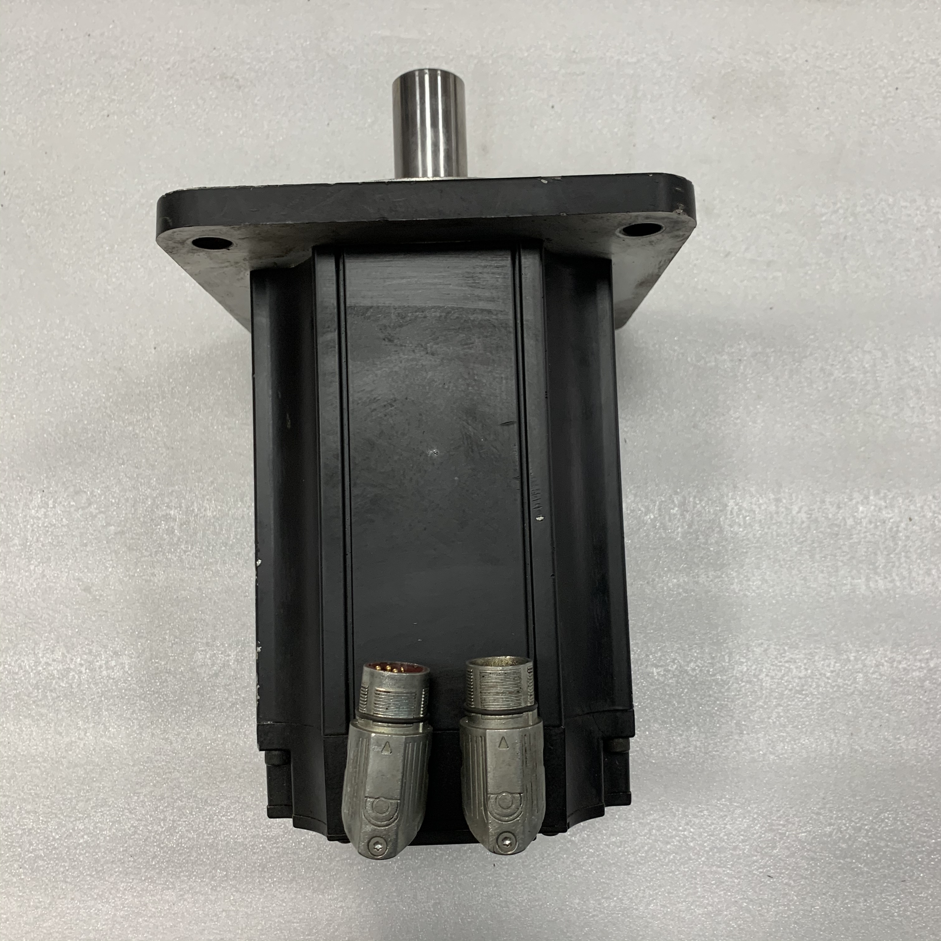 询价拍~伺服电机5FSNA63-300E03PAS-0实物图原