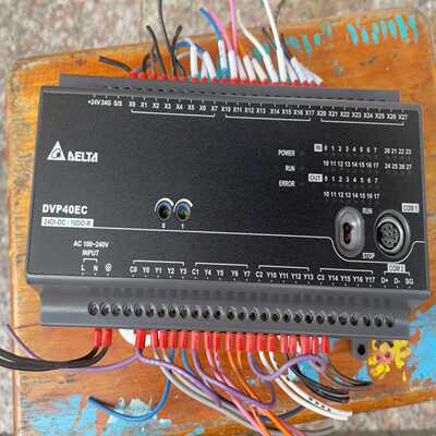 台达DVP40EC00R3台达PLC，成色不错，，询价
