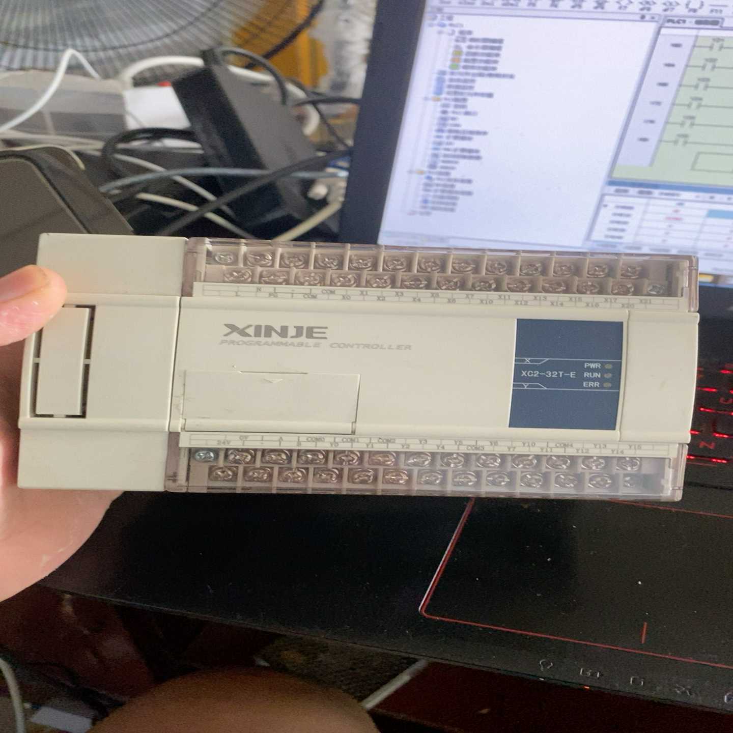 【星慕电子】信捷XC2-32T-E，功能，成色还可以，质保一年