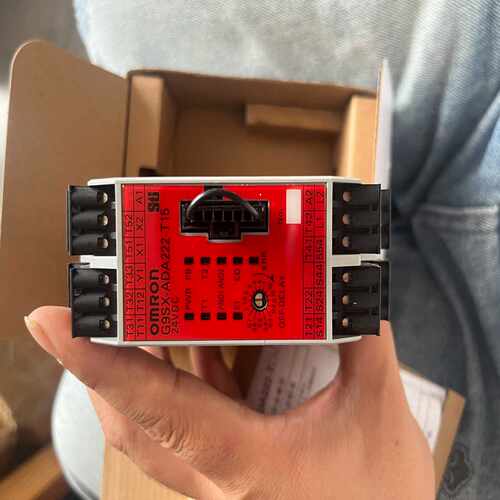 咨询-安全继电器，G9SX-ADA222-T15-RC，箱