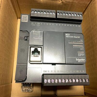 配件施耐德全新原装SR2D201FU SR2D101BD现货模块议价