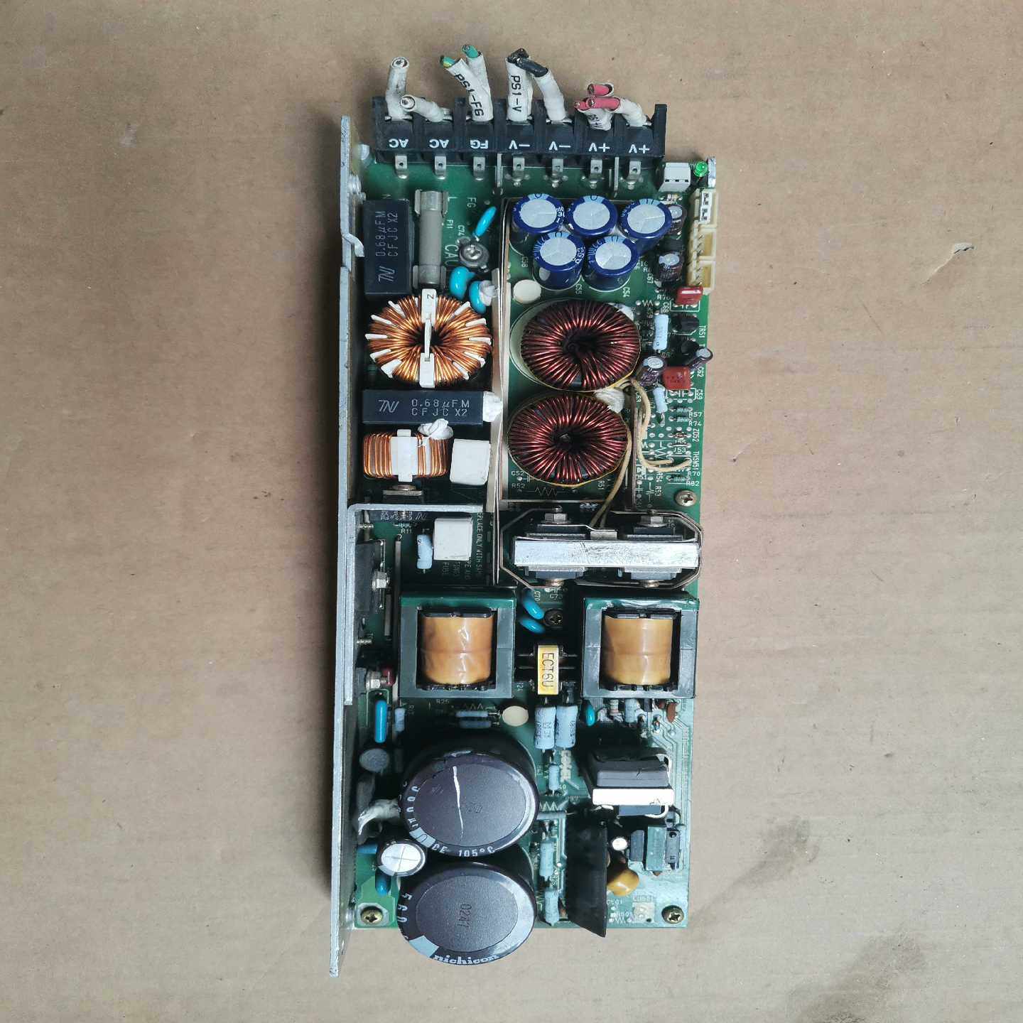 (工仔机械）触摸屏 NS5-TQ01B-V2