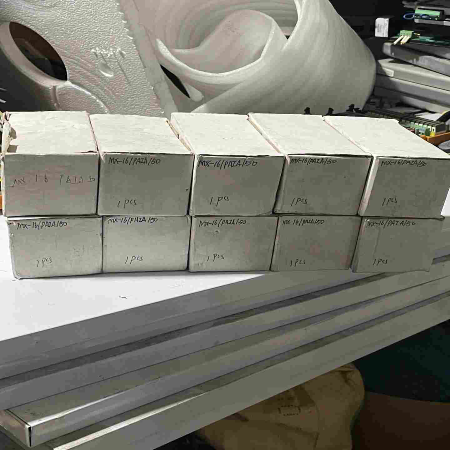 （请询价）施耐德电机BSH0701P12A1A，二手拆机件，实物如图议