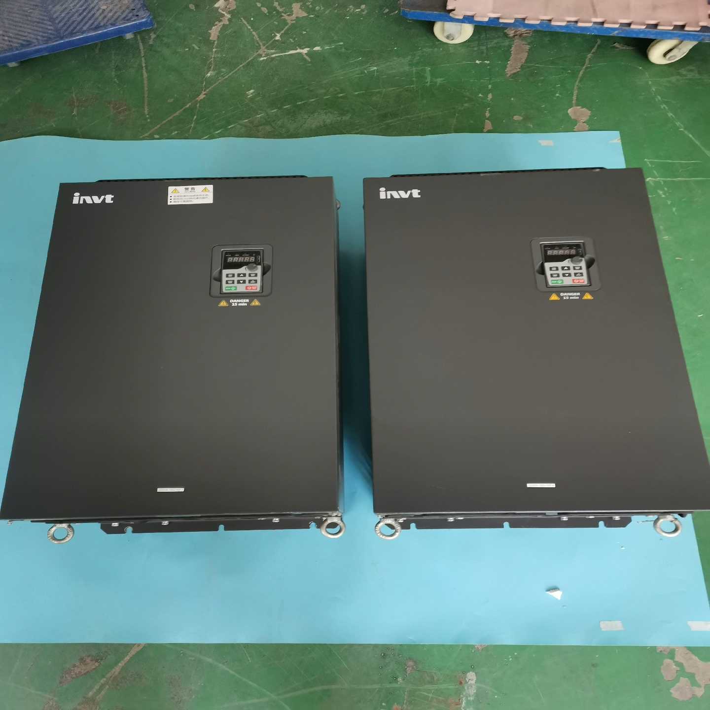 英威腾变频器GD200A系列160kw/185kw变频器实物(通通配件）