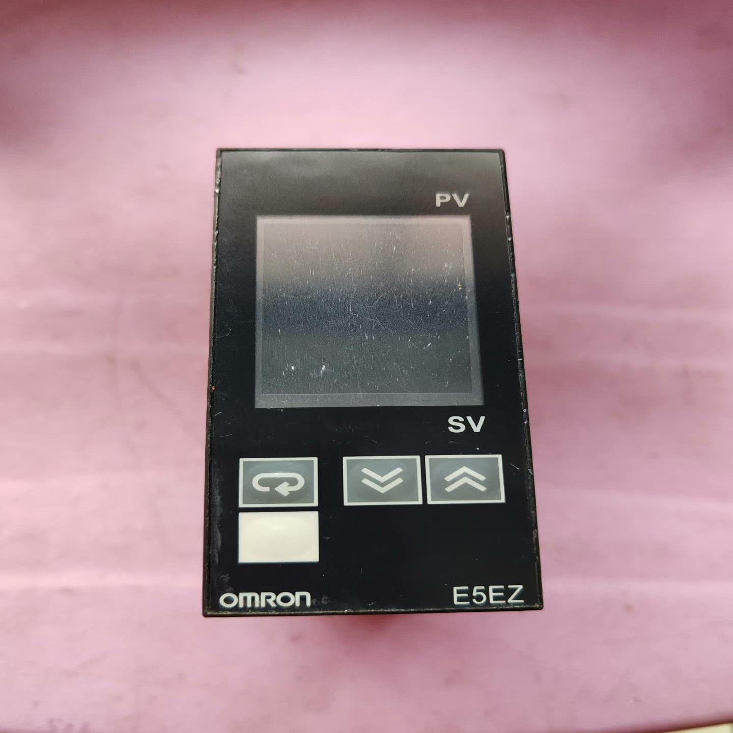 温控器 E5EZ-Q3~询价