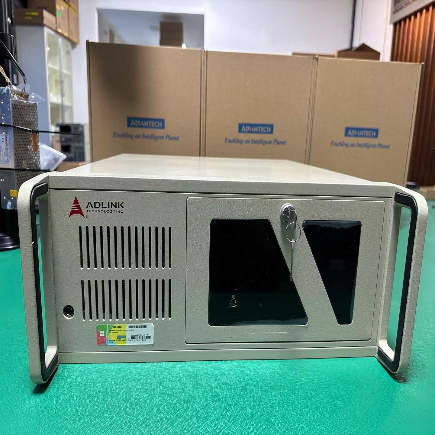 100台ADLINK凌华RK610-4U工控主机 10个pc拍前询价