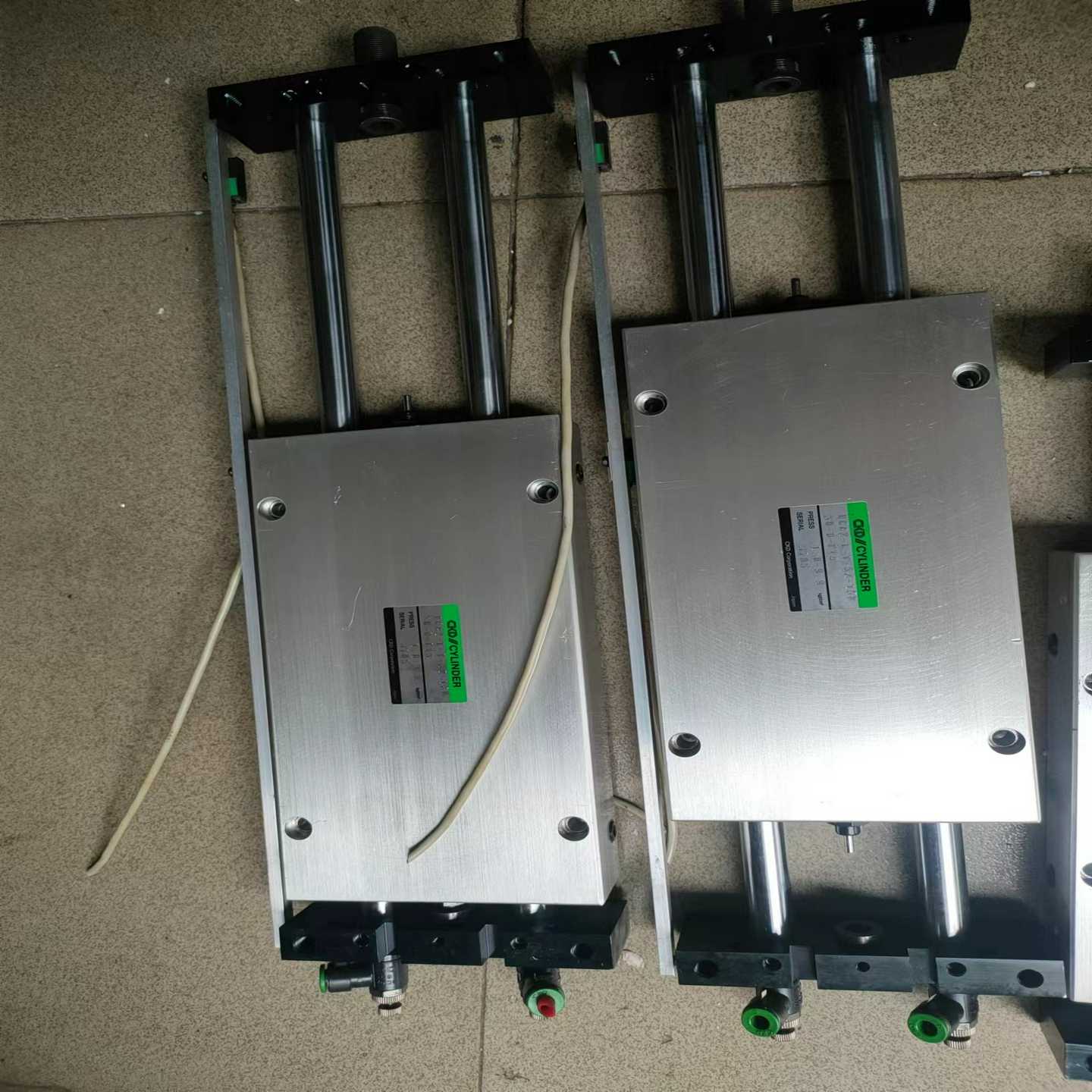 :CKD滑动轴承气缸UCA2-L-Y-32-150/:U【卡奥电子】