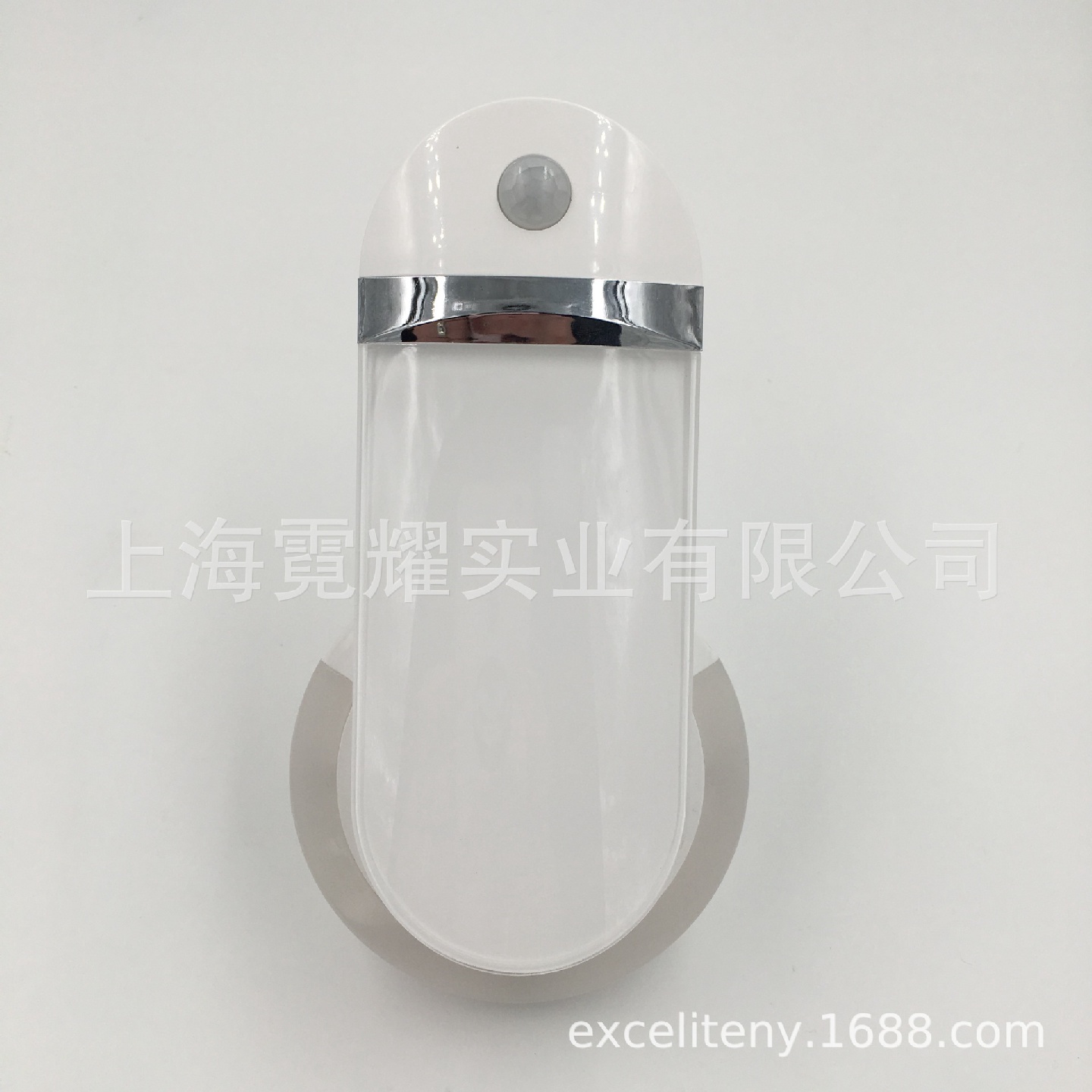 外贸充电感应小夜灯带手电筒功能充电应急LED感应应急灯
