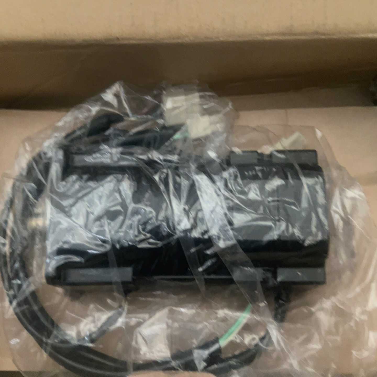 CSH-04BB2ABT3新的、询价