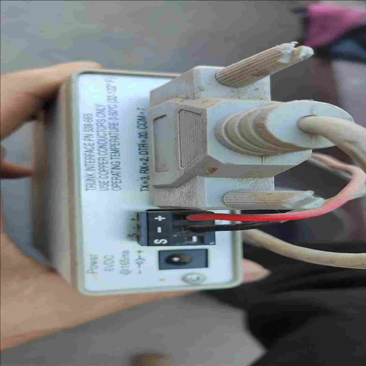 昆仑通态触摸屏工控机 TPC105-TD33 ，功能拍前询价