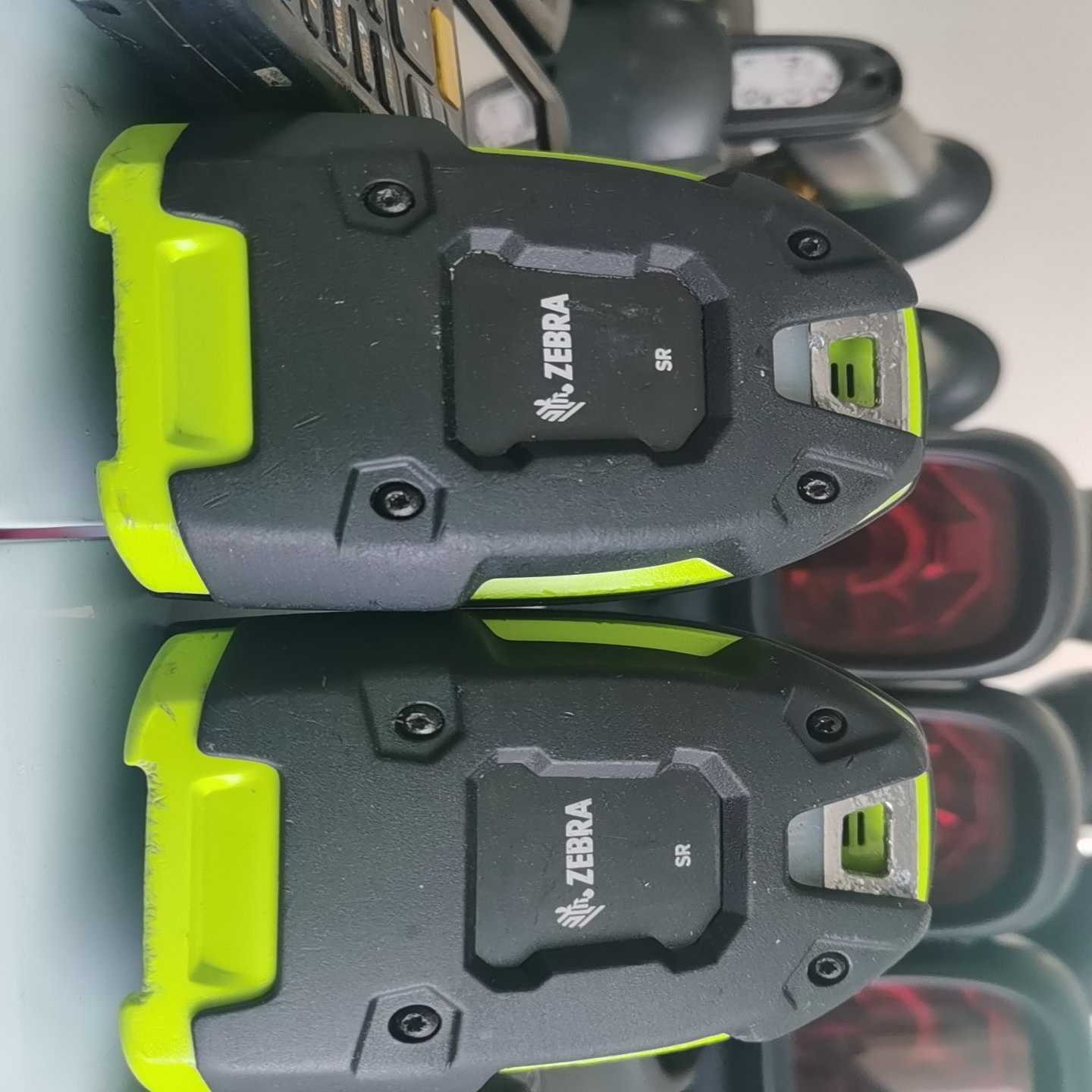 斑马Ll3608-SR/DS3608-SR扫描枪八成新如图所询价