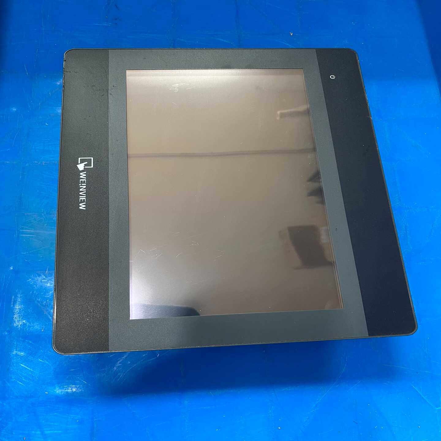 威纶通触摸屏，型号MT6103ip，实物图片，质量包好，数量{议价}