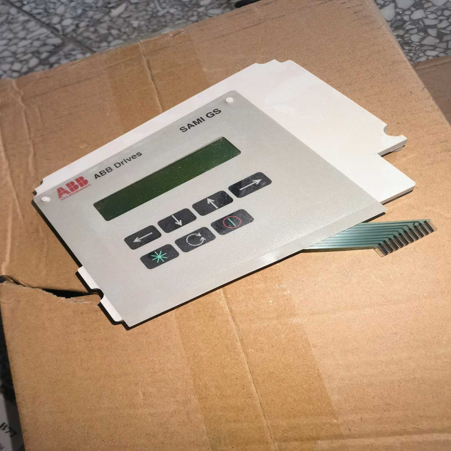 ABB Drives面板　P124-1 PHICO D-0（电子设备）