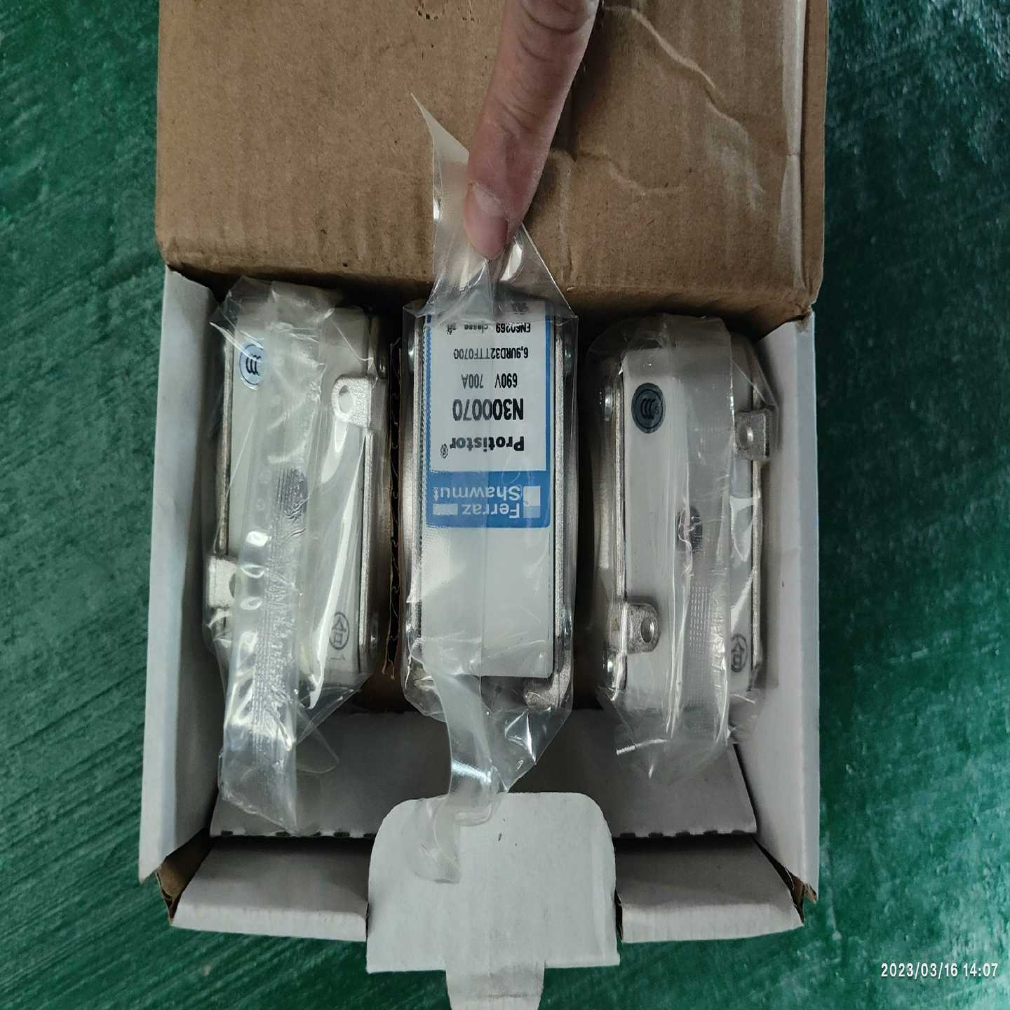 PC32UD69V700TF法国罗兰Ferraz 熔断器N3(亚飞商行）