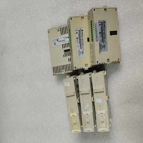 台达PLC DTC-2000V  功能，过测试发货，快递~询价
