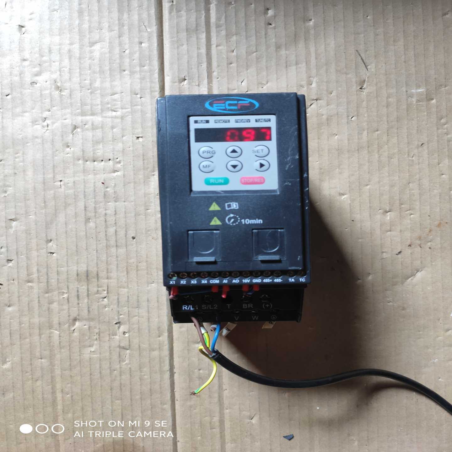 【请询价】奕创飞变频器  型号分别是ECF80-2R2G11台EC