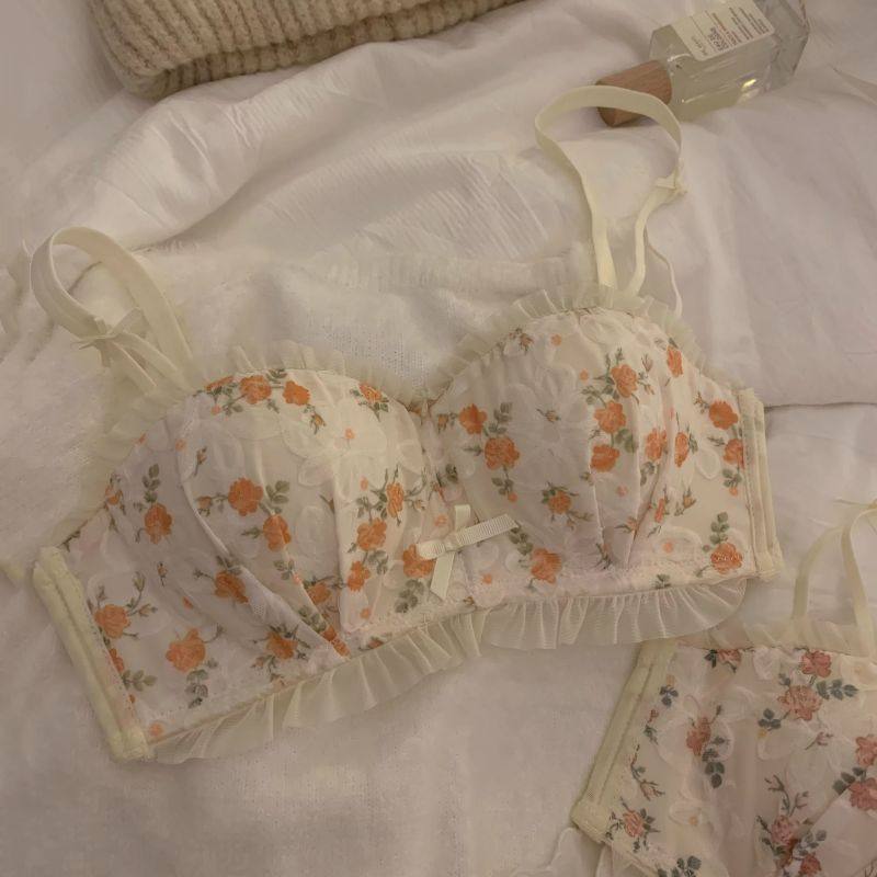 少女内衣小胸聚拢显大无钢圈多情猫无肩带性感半杯文胸罩套装夏天,女士内衣/男士内衣/家居服,文胸,淘宝优惠券,粉丝福利购,淘宝优惠卷