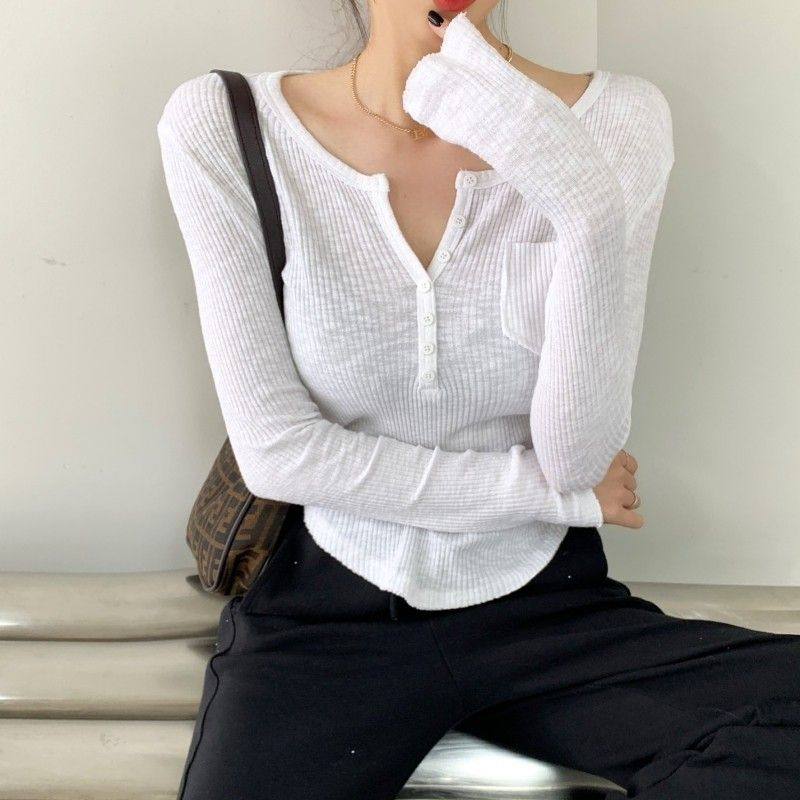 v领纽扣螺纹长袖t恤女短款2023早秋新款设计感微透打底衫上衣chic,女装/女士精品,T恤,淘宝优惠券,粉丝福利购,淘宝优惠卷