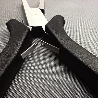 胶管剪钳切边眼镜双胶塞剪钳眼镜工具眼镜维修调整拆卸配件工具钳