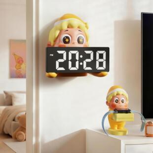 星星人钟表挂钟摆件客厅2026新款壁挂电子时钟挂墙装饰儿童房闹钟