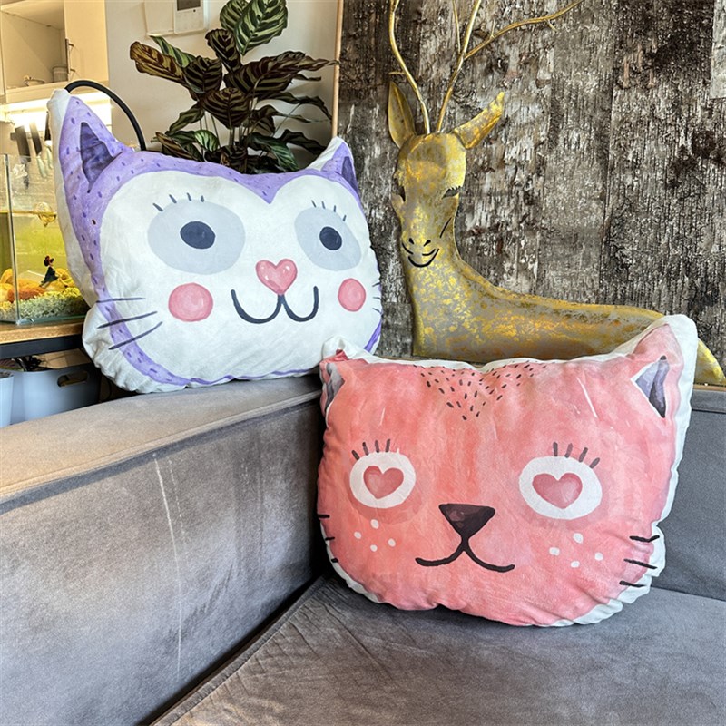 卡通可爱小猫个性创意抱枕午睡枕沙发靠枕手绘儿童房卧室软装舒适