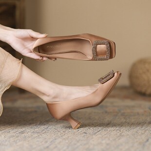 惠东县平山思翔鞋厂6388-1方头绸缎面高跟鞋女2024新款细跟纯色女