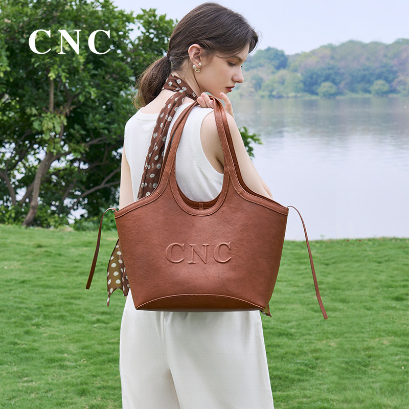 CNC植鞣头层牛皮轻奢托特包小众设计女包通勤百搭大容量包单肩包