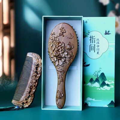 绿檀木梳子气垫气囊按摩梳长发复古风头部经络家用雕花养发梳礼盒