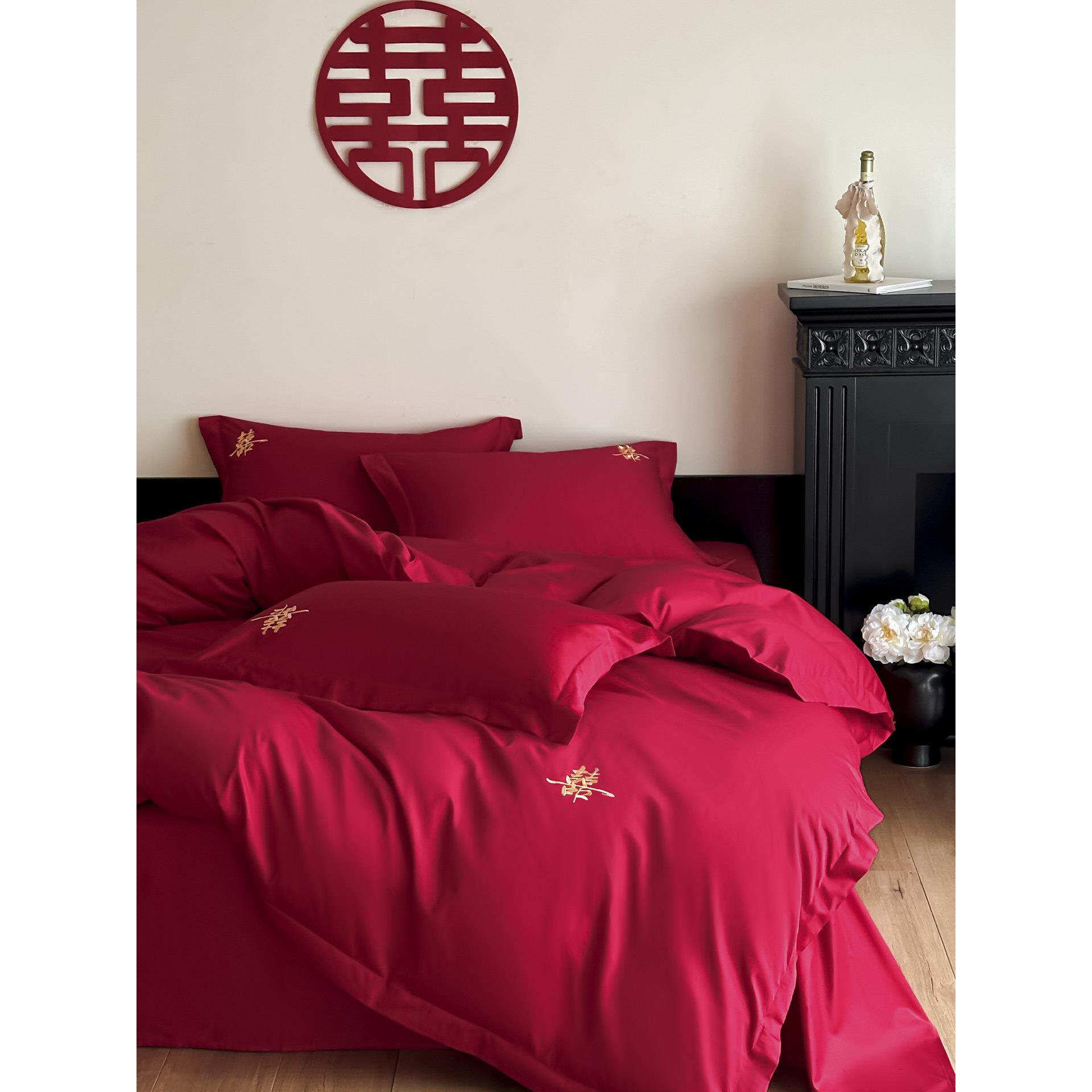 高档婚庆结婚四件套大红色喜字刺绣被套床单新婚陪嫁床上用品喜被