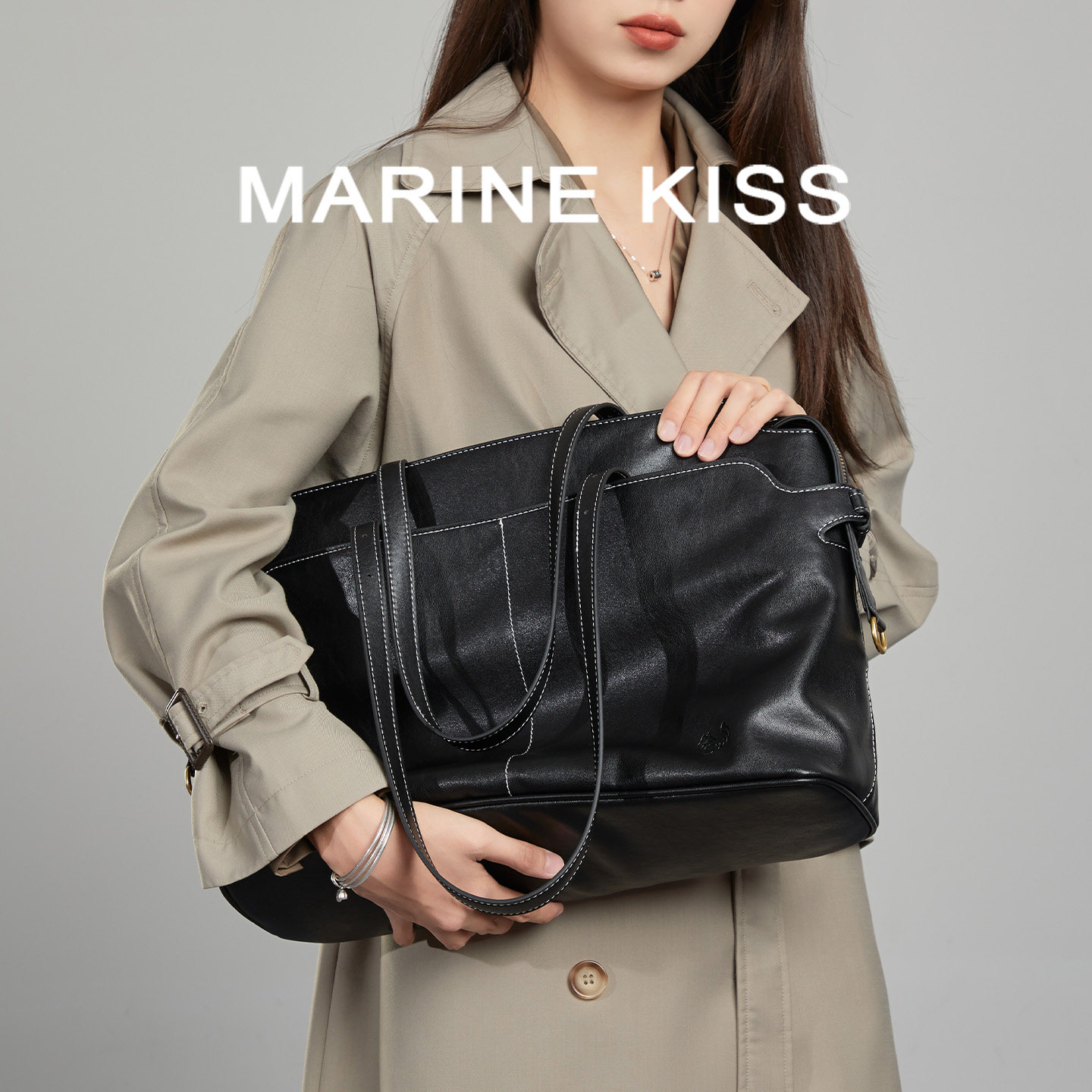 通勤托特包女大容量商务公文包电脑双肩背包设计感小众单肩腋下包