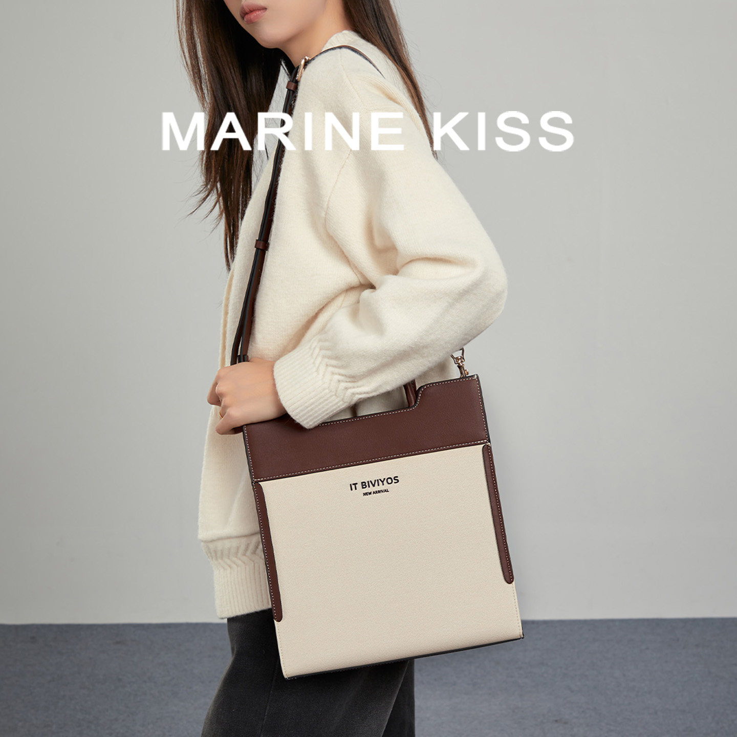 MARINE KISS通勤百搭单肩斜挎包女2026新款设计感小众手提托特包