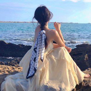 三亚旅行穿搭拍照公主性感露背吊带连衣裙海边度假沙滩裙女夏超仙