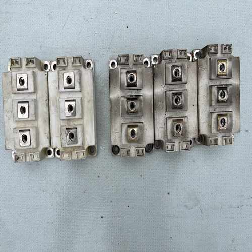 GD300HFY120C2S  /2个~询价