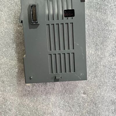 议价韩国PLC模块型号XBLC41A成色如图所示议价