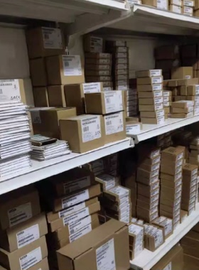 议价西门子6ES73325HF000AB0SM332模拟量输模块6ES73325HF000AB0