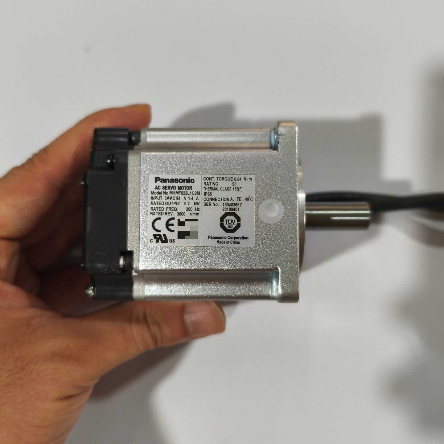 松下A6伺服电机MHMF022L1C2M，原装拆机，功能完好--议价商品