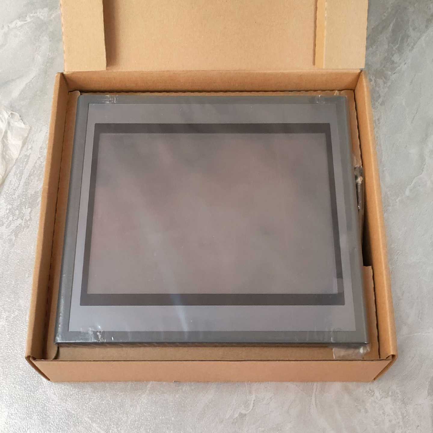 MCGS 昆仑通态  EPC1061EI 触摸屏 10寸~询价