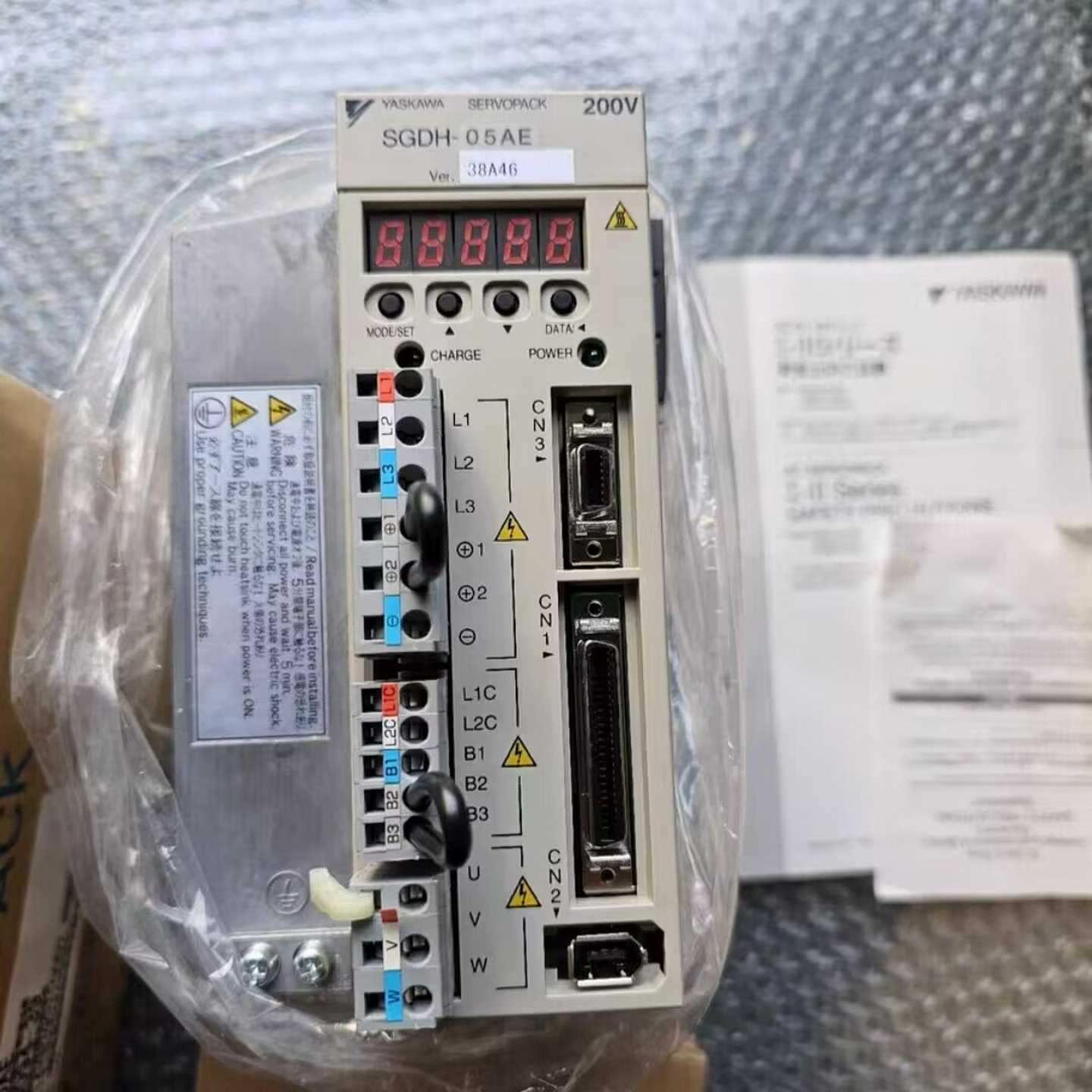 配件现货 安川驱动器SGDV-180A11A002000SGD7S-5R5A00A002议价