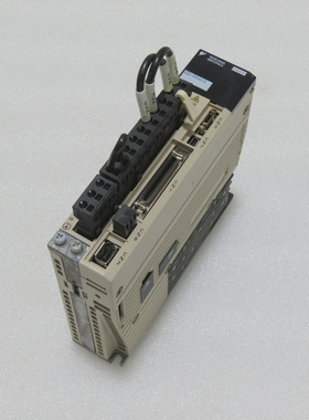 YASKAWASIGMA5生锈SGDV-R90A01ASERVOPACK100WDRV-I-31449