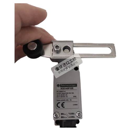 议价原装正品施耐德限位行程开关 XCE145P12E XCE-145P12E
