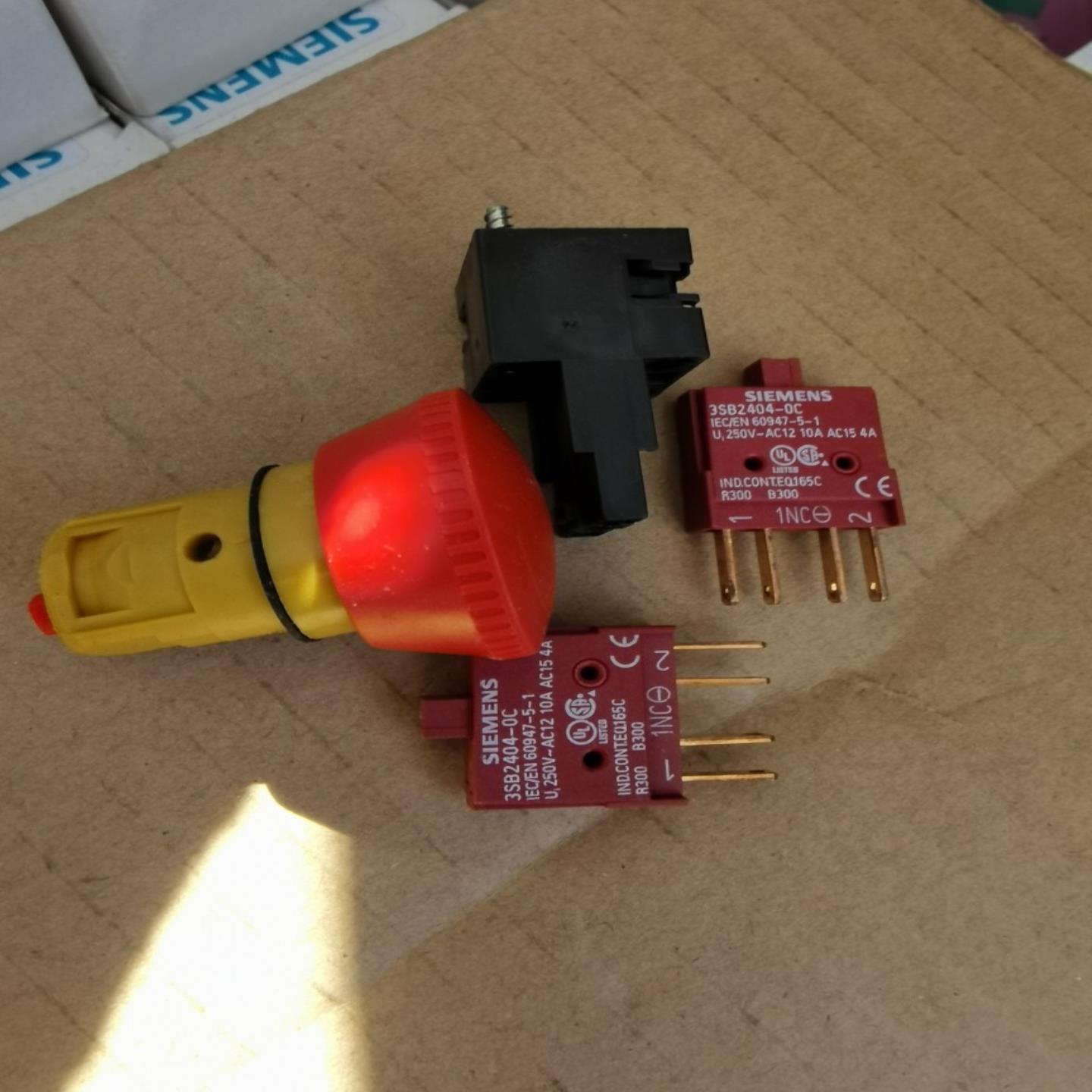 隆兴3SB2908-0AA 3SB2404-0B0C 3SB2000-1AC01 3SB2203 现货备件*