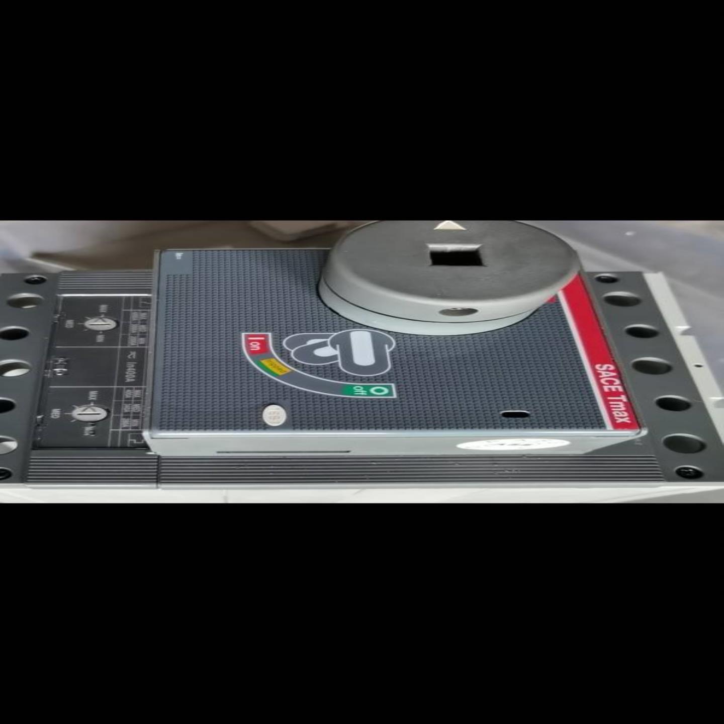 配件ABB塑壳断路器T5V400 TMA 4004000 F F3P议价