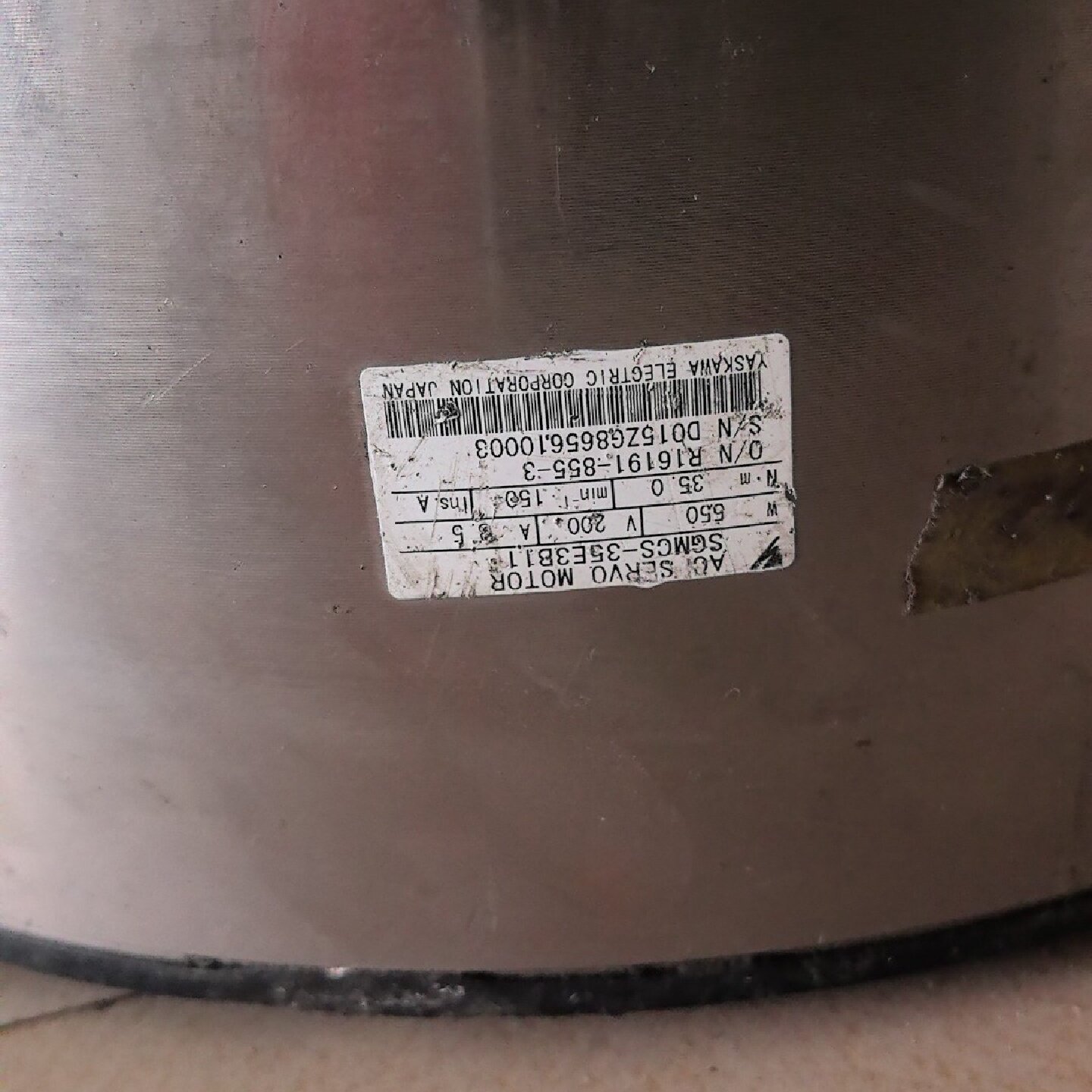 安川DD马达 SGMCS-35E3B11，二手拆机，成色如图--议价商品