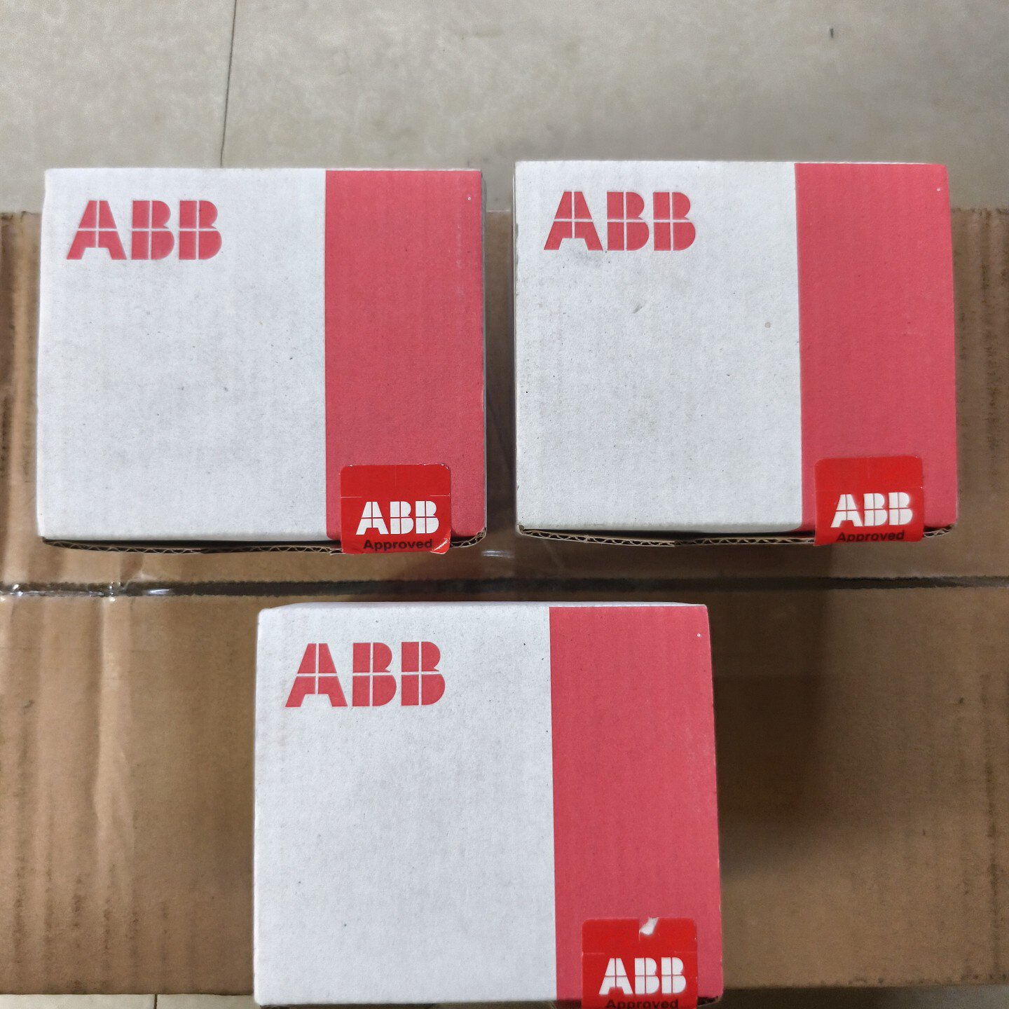 拍前询价:全新原装ABB模块DC522三台1SAP240600R