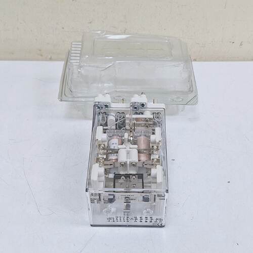 ABB RXMVB 2  RK 251 204AS  900XL Bistable Relay 220VAC
