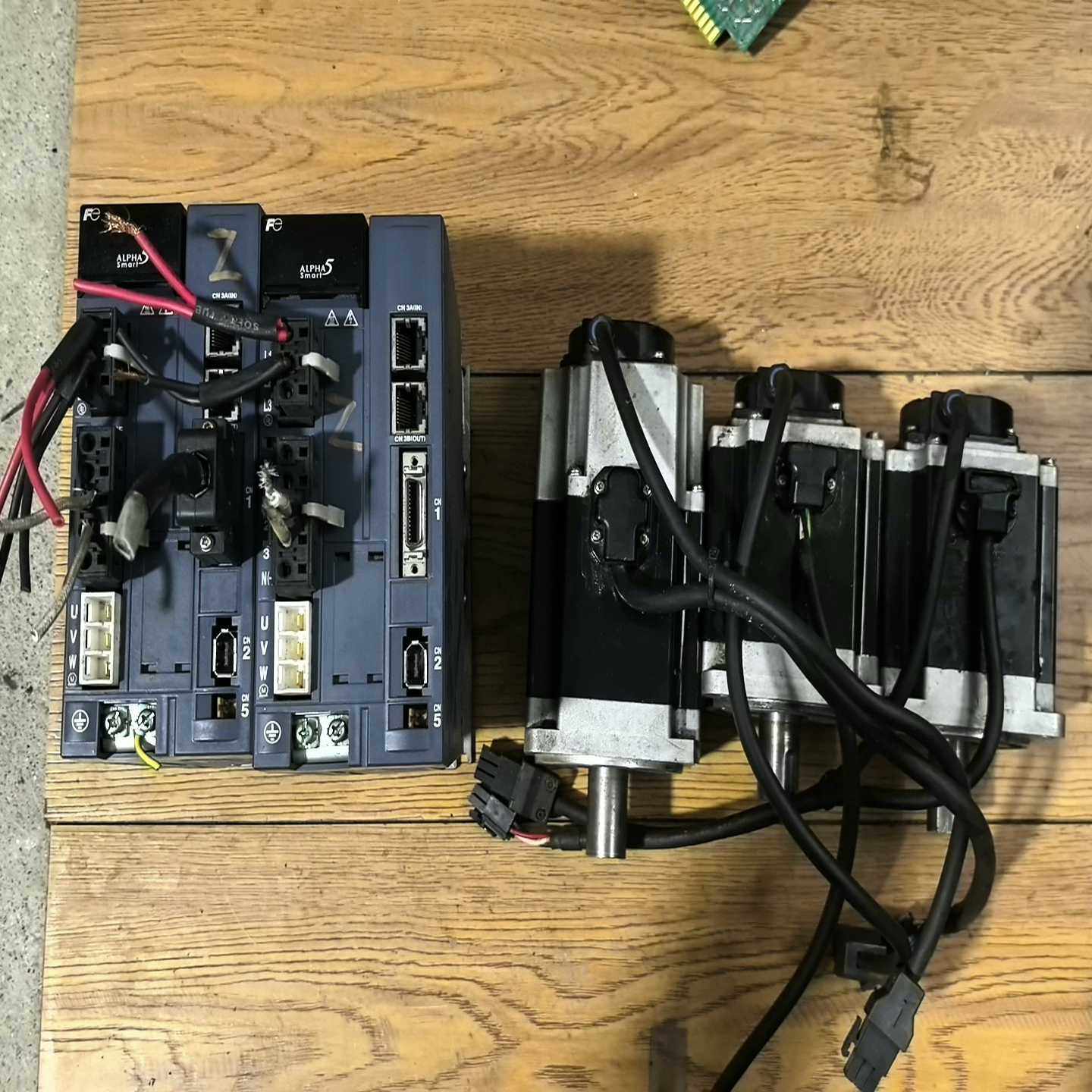 伺服驱动器加电机RYH751F5-VV2