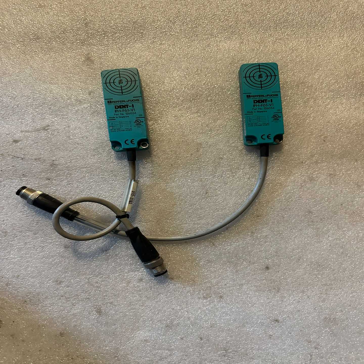 【议价】倍加福传感器，折机的成色非常不错，型号：1PH-F61-V1适